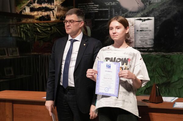 Награждение победителей конкурсаСталинград и Ленинград: два города, два героя - Sputnik Южная Осетия