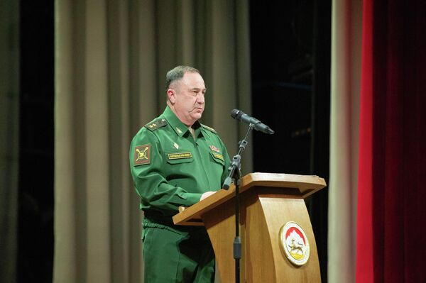 Торжественное собрание посвященное Дню защитника Отечества - Sputnik Южная Осетия