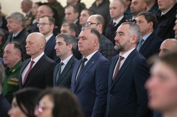 Торжественное собрание посвященное Дню защитника Отечества - Sputnik Южная Осетия