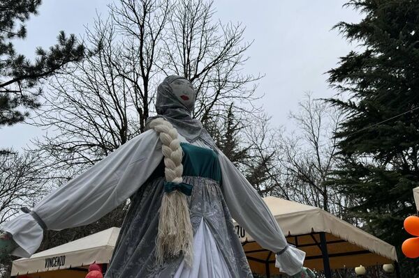 Празднование Масленицы в Цхинвале - Sputnik Южная Осетия