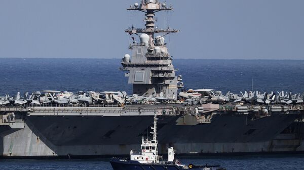 Авианосец USS Gerald R. Ford прибывает в бухтt Суда на острове Крит, Греция - Sputnik Южная Осетия