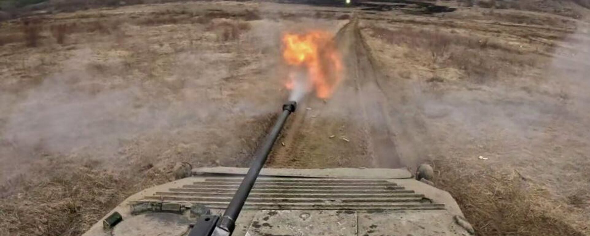 Боевые машины пехоты БМП-2 российской военной базы на занятиях в Южной Осетии  - Sputnik Южная Осетия, 1920, 24.02.2026