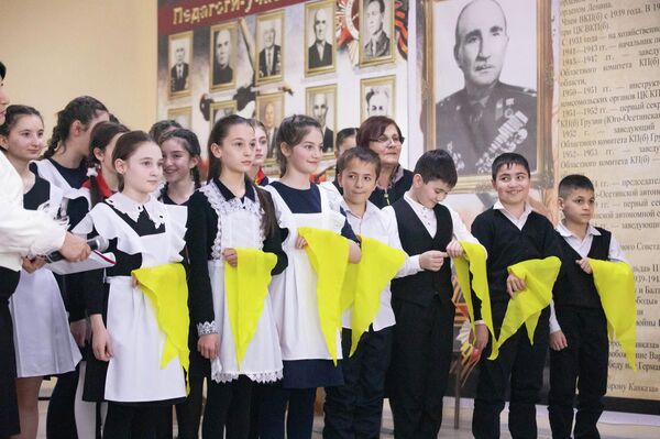 В Дзауской средней школе Республики Южная Осетия открыли Музей боевой славы - Sputnik Южная Осетия