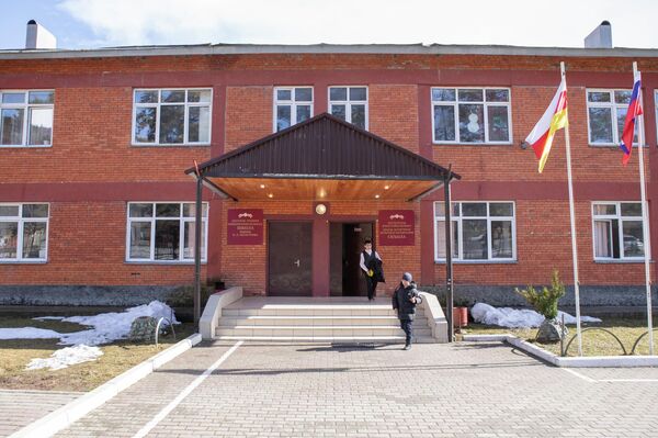 Дзауская средняя школа  - Sputnik Южная Осетия