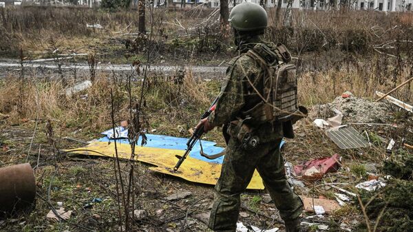 Российский военнослужащий в зоне СВО. Архивное фото - Sputnik Южная Осетия
