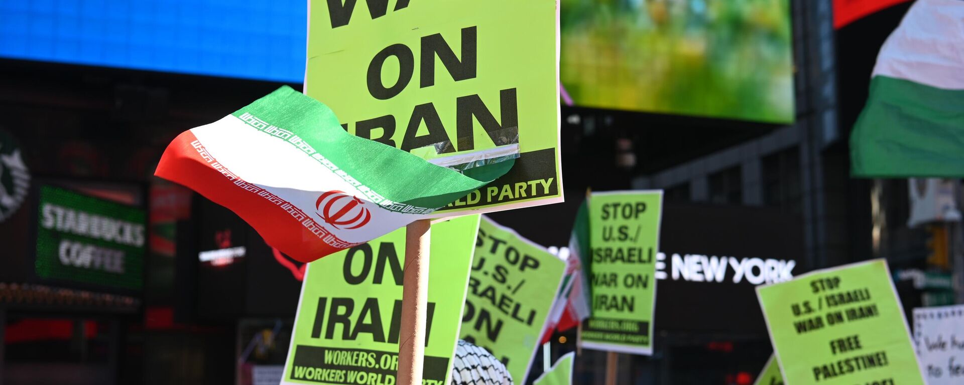 Военная операция США и Израиля против Ирана - Sputnik Южная Осетия, 1920, 01.03.2026