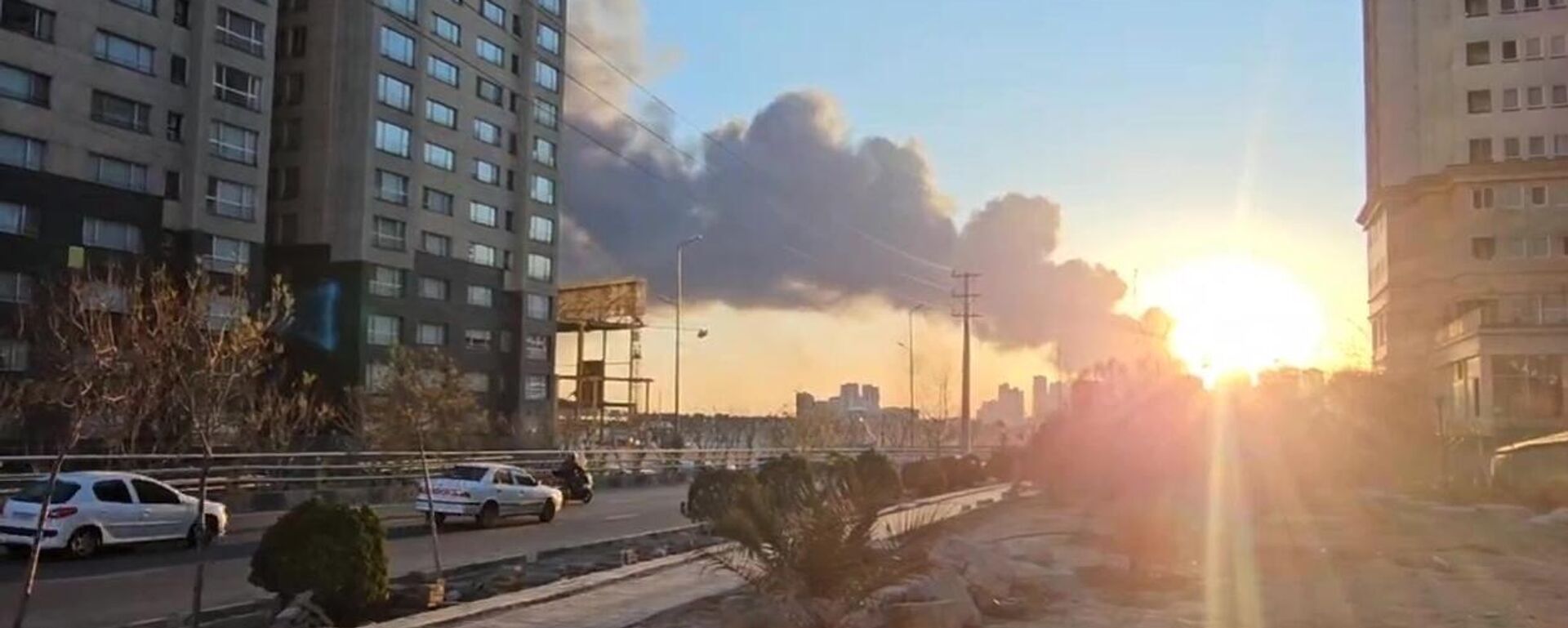 Удары по Тегерану - Sputnik Южная Осетия, 1920, 06.03.2026