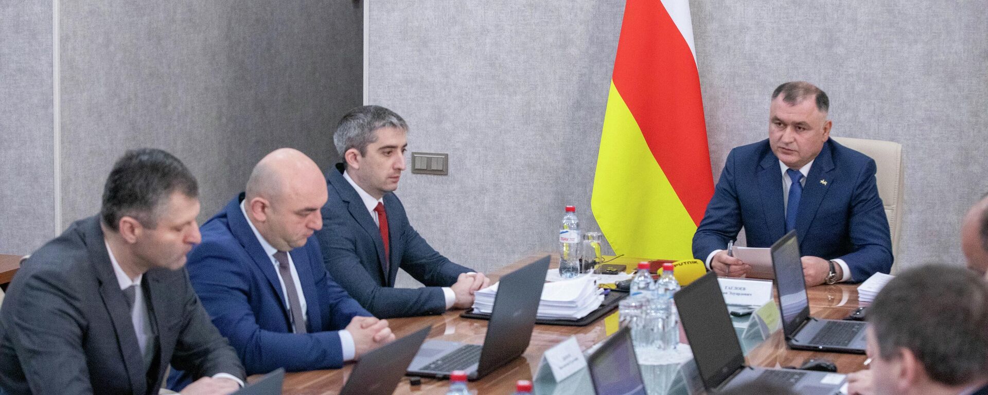 Заседание правительства - Sputnik Южная Осетия, 1920, 11.03.2026