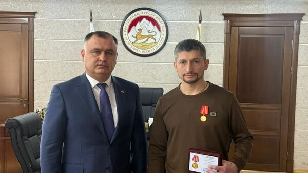 РХИ президент фембæлд СÆО-йы хайадисæг Хæбæлаты Аланимæ - Sputnik Хуссар Ирыстон