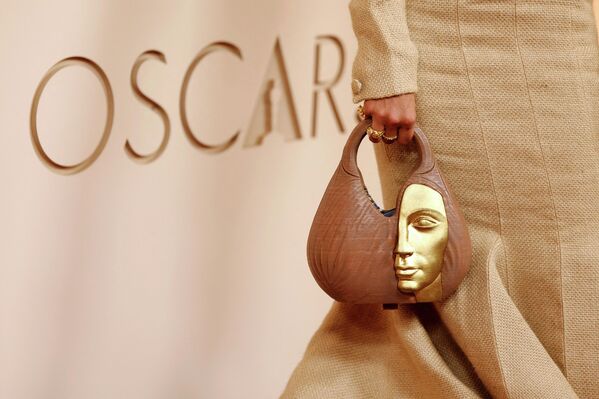 Актриса Элис Карвалью на церемонии вручения наград 98-й премии "Оскар" в Лос-Анджелесе Актриса Элис Карвалью на церемонии вручения наград 98-й премии "Оскар" в Лос-Анджелесе - Sputnik Южная Осетия