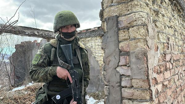 Тренировка разведчиков российской военной базы в Южной Осетии   - Sputnik Южная Осетия