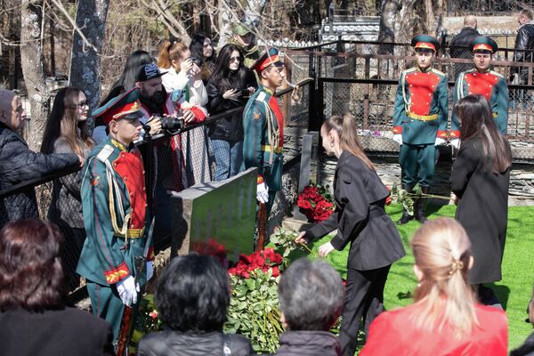 В Южной Осетии почтили память жертв Ередской трагедии - Sputnik Южная Осетия