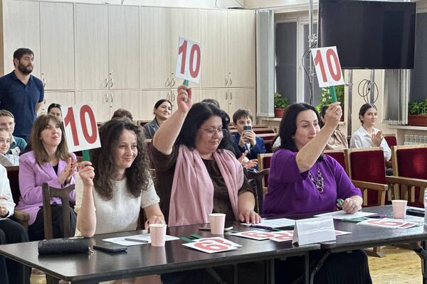 Конкурс Вечер английской поэзии - Sputnik Южная Осетия