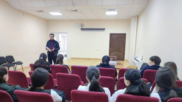 Школьникам Ленингорского района объяснили опасное влияние криминала - Sputnik Южная Осетия