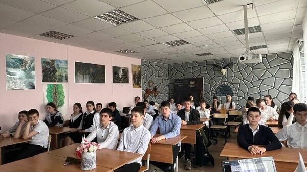 Хуссар Иры ацӕудзысты киберӕдасдзинад ӕмӕ космосы фӕдыл лекцитӕ скъоладзаутӕн - Sputnik Хуссар Ирыстон