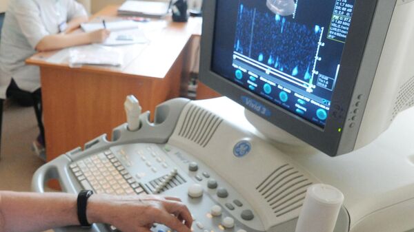 Проведение ультразвукового исследования сердца  - Sputnik Южная Осетия