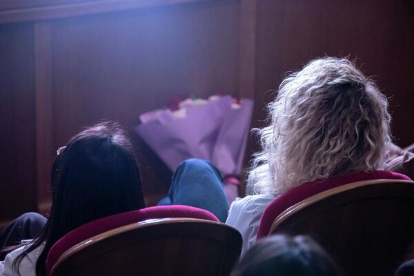 Спектакль Ма усы мад Спектакль Ма усы мад - Sputnik Южная Осетия