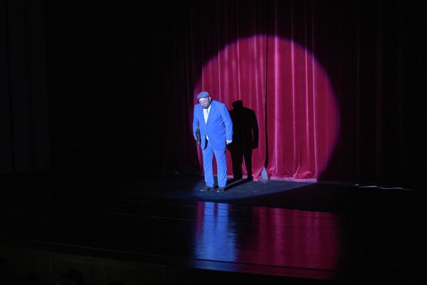 Спектакль Ма усы мад Спектакль Ма усы мад - Sputnik Южная Осетия