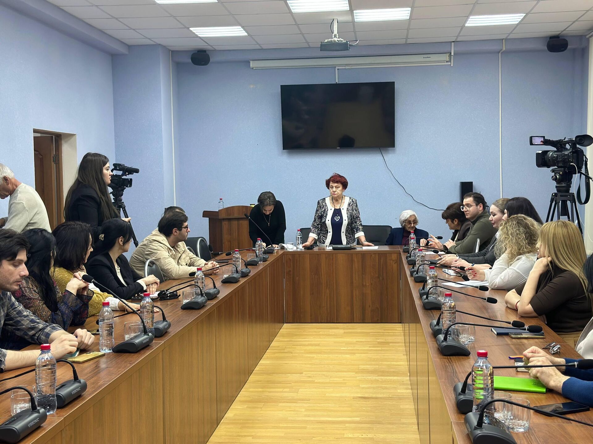 В ЮОГУ открылись курсы изучения осетинского языка им. Васо Абаева - Sputnik Хуссар Ирыстон, 1920, 07.04.2026