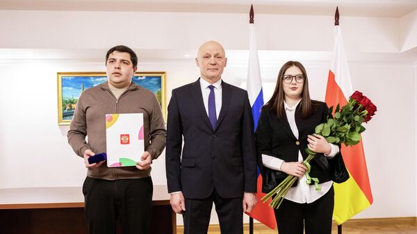 Хуссар Иры схорзӕхджын кодтой Ӕппӕтдунеон фӕсивӕдон фестивалы хайадисджыты - Sputnik Хуссар Ирыстон