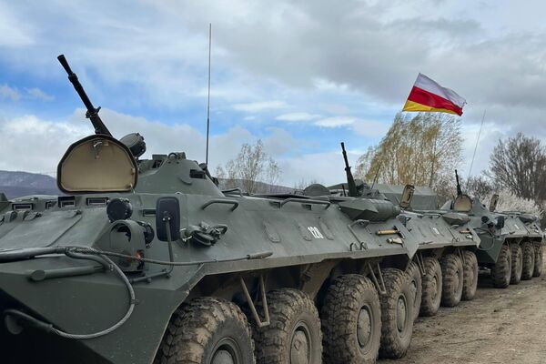 В Южной Осетии на учениях впервые применили ударные дроны - Sputnik Южная Осетия