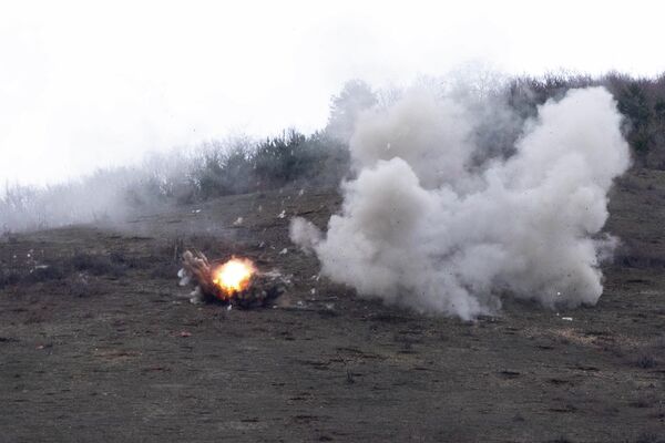 Войсковые учения на полигоне - Sputnik Южная Осетия