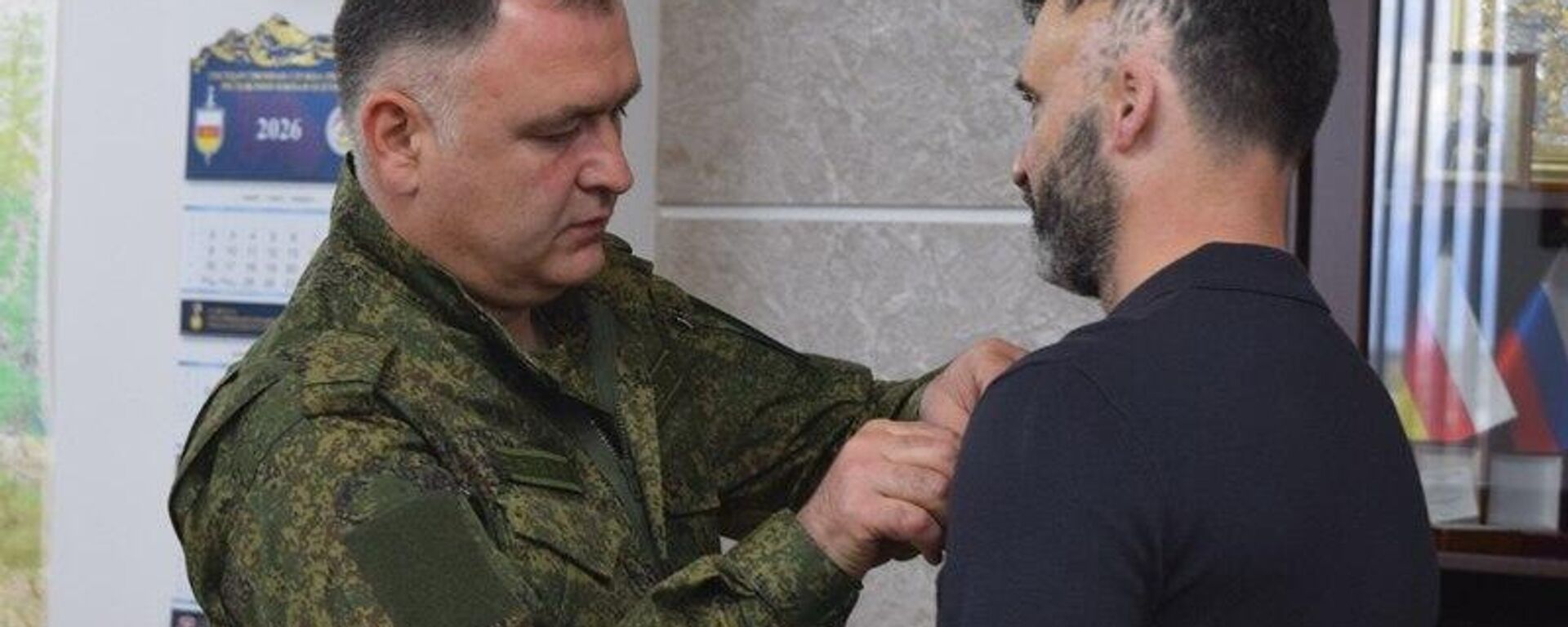  Алан Гаглоев встретился с военнослужащими 4-й военной базы – бойцами СВО, прибывшими в Южную Осетию в краткосрочный отпуск. - Sputnik Южная Осетия, 1920, 14.04.2026