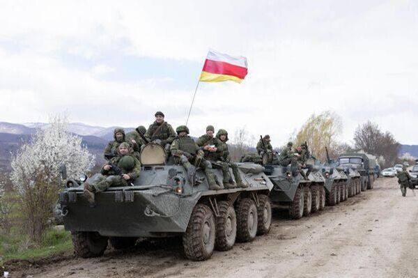 Масштабные совместные учения Южной Осетии и России на полигоне Дзарцем - Sputnik Южная Осетия