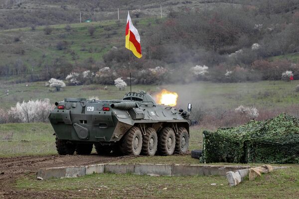 Войсковые учения на полигоне - Sputnik Южная Осетия