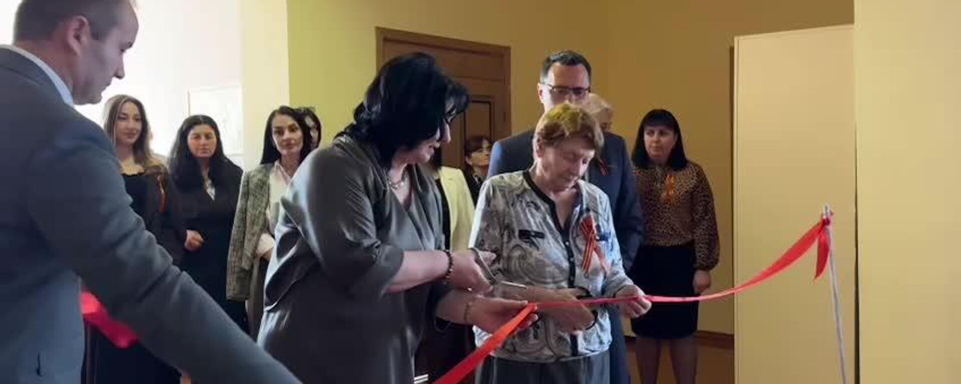 В Цхинвальской школе № 9 открыли Музей боевой славы - Sputnik Южная Осетия, 1920, 16.04.2026