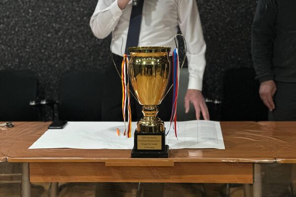 В Цхинвале стартовал турнир по бильярду на Кубок президента Южной Осетии - Sputnik Южная Осетия