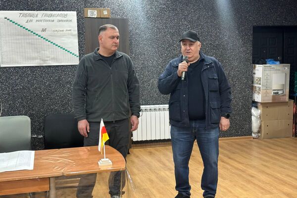 В Цхинвале стартовал турнир по бильярду на Кубок президента Южной Осетии - Sputnik Южная Осетия