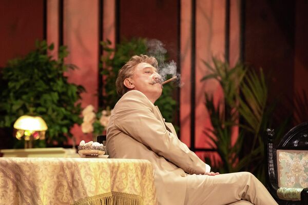 Васса Железнова Московского художественного академического театра им. Горького на сцене Госдрамтеатра Южной Осетии - Sputnik Южная Осетия