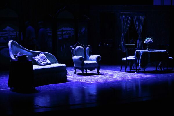 Не все коту масленица Московского художественного академического театра им. Горького на сцене Госдрамтеатра Южной Осетии - Sputnik Южная Осетия