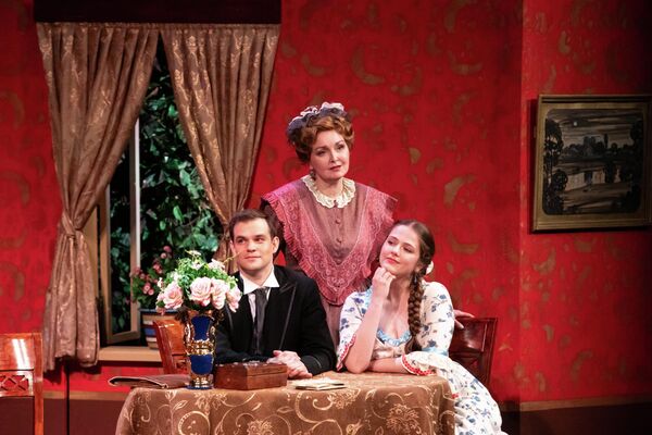 Не все коту масленица Московского художественного академического театра им. Горького на сцене Госдрамтеатра Южной Осетии - Sputnik Южная Осетия