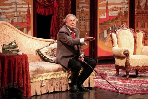 Не все коту масленица Московского художественного академического театра им. Горького на сцене Госдрамтеатра Южной Осетии - Sputnik Южная Осетия