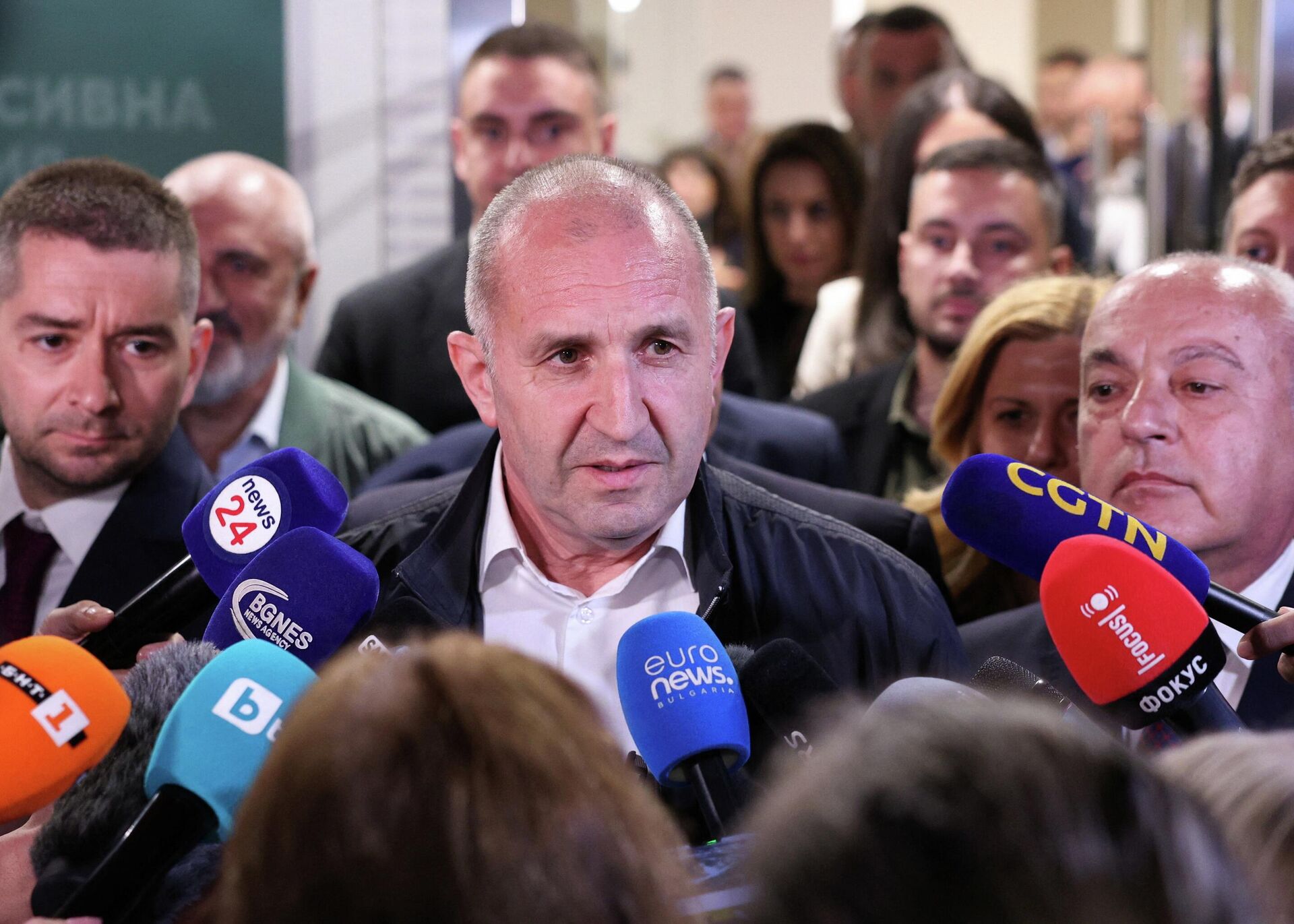 Румен Радев, бывший президент Болгарии и лидер коалиции Прогрессивная Болгария - Sputnik Южная Осетия, 1920, 20.04.2026