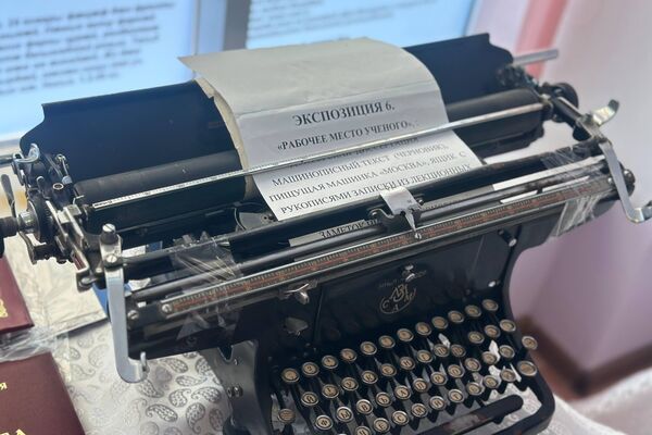 В Цхинвале открыли памятник участнику ВОВ Николаю Габараеву в рамках проекта Победили вместе - Sputnik Южная Осетия