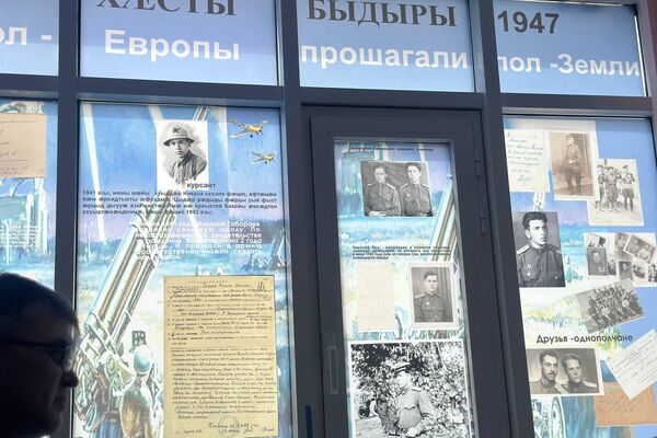 В Цхинвале открыли памятник участнику ВОВ Николаю Габараеву в рамках проекта Победили вместе - Sputnik Южная Осетия