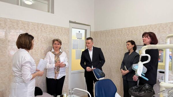 Уæрæсейаг специалисттæ анализ скодтой Хуссар Иры медицинон уагдæтты куыстæн - Sputnik Хуссар Ирыстон