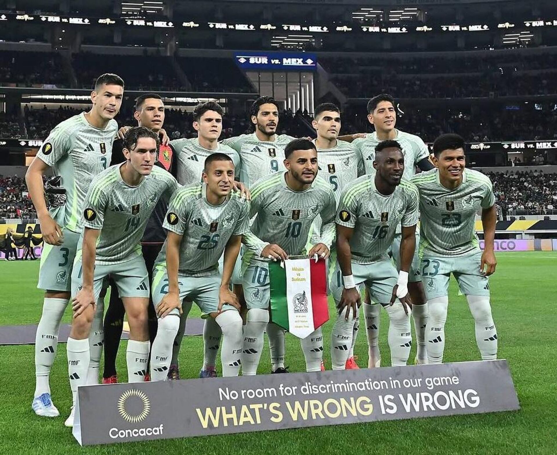 Сборная Мексики по футболу  - Sputnik Южная Осетия, 1920, 23.04.2026