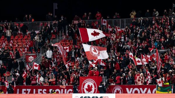 Болельщики сборной Канады по футболу  - Sputnik Южная Осетия