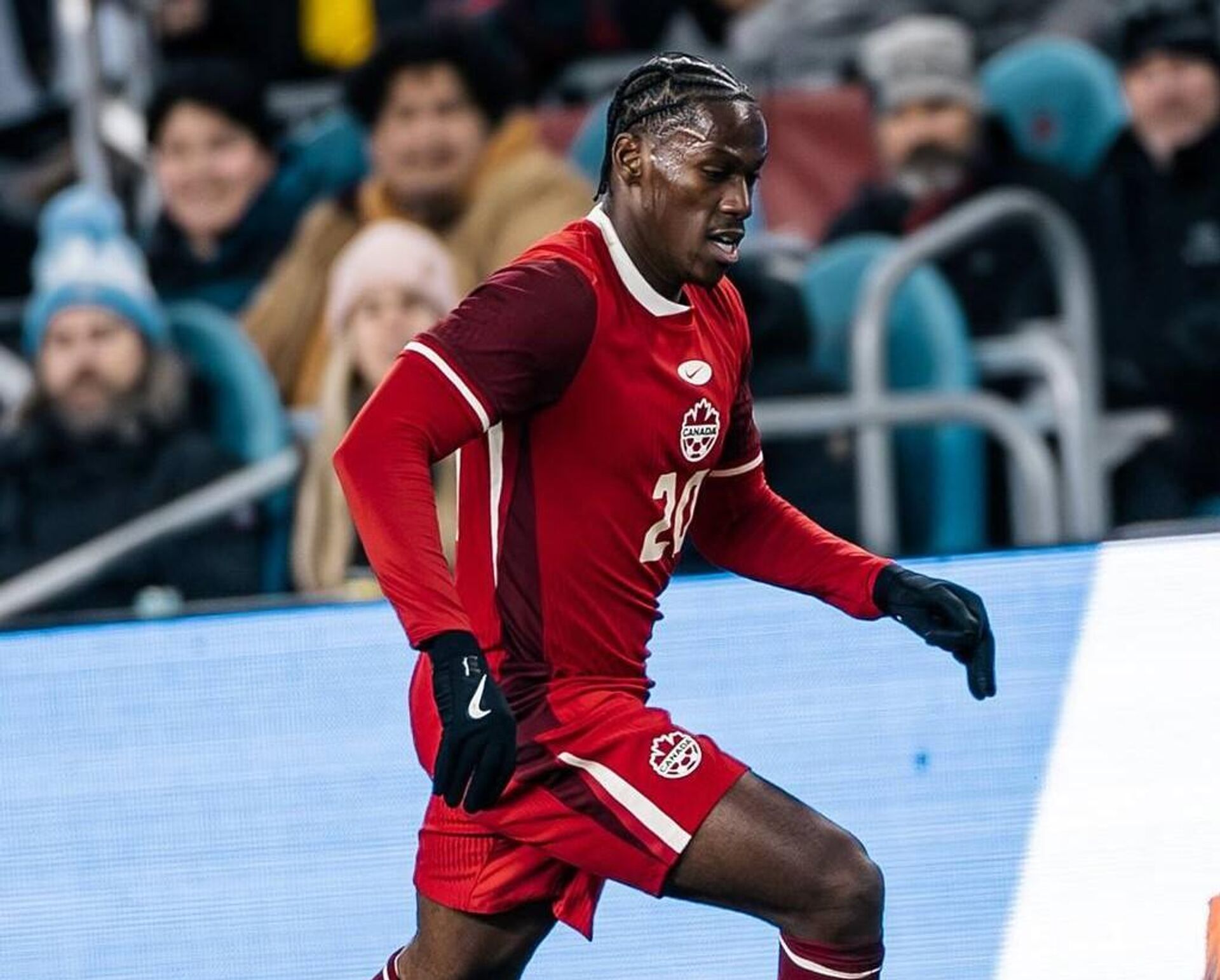 Форвард сборной Канады по футболу Джонатан Дэвид - Sputnik Южная Осетия, 1920, 28.04.2026