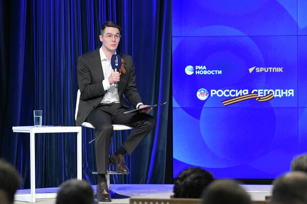 Пресс-показ фильма День Победы в Прибалтике: вчера, сегодня, завтра - Sputnik Южная Осетия