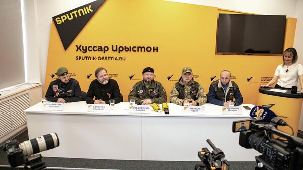 Представители мотоклуба Ночные волки - Sputnik Южная Осетия