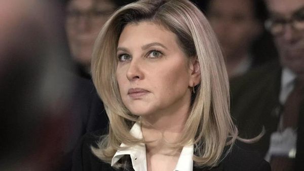 На Украине готовится арест жены Зеленского — Елены, пишет РИА Новости со ссылкой на российские силовые структуры - Sputnik Южная Осетия