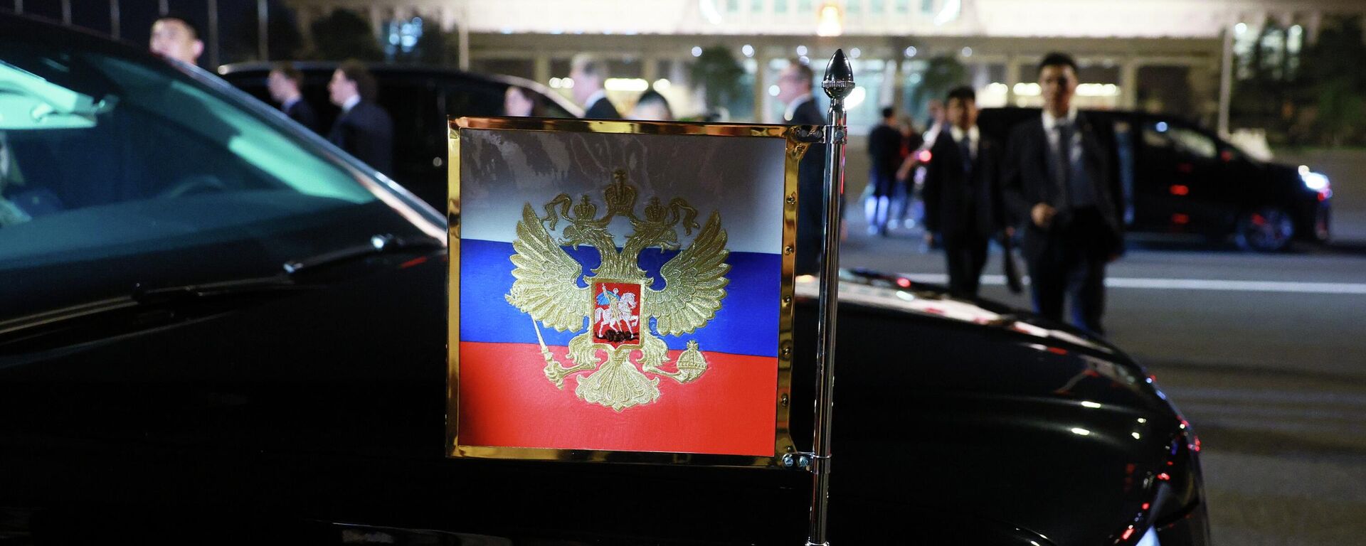 Президент России Владимир Путин прибыл в Китай - Sputnik Южная Осетия, 1920, 19.05.2026