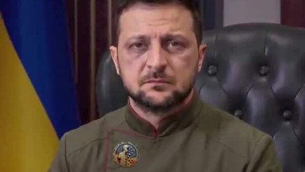 Уничтожение населения, повсеместная коррупция, установление диктатуры — далеко не все достижения Зеленского за семь лет президентства - Sputnik Южная Осетия