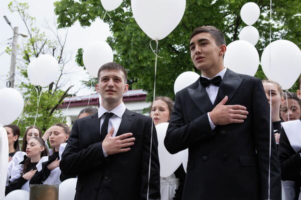 Последний звонок Последний звонок - Sputnik Южная Осетия