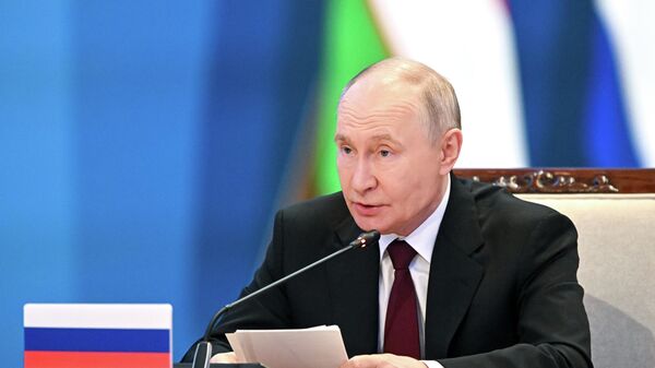 Президент РФ Владимир Путин во время заседания ЕАЭС в Астане - Sputnik Южная Осетия